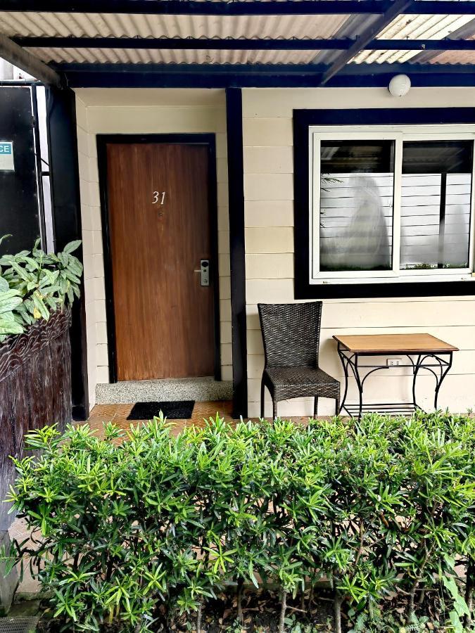 Batangas Country Club Hotel Exterior photo